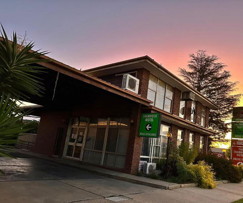 The Shamrock Hotel Balranald - Accommodation Melbourne 0
