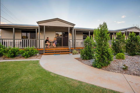 The Rocks Motel - Melbourne 4u 0