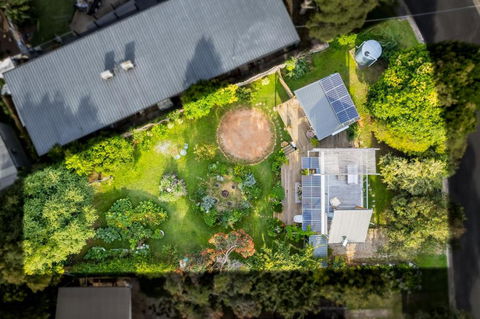The Secret Garden - Alpine Retreat - Accommodation Melbourne 0