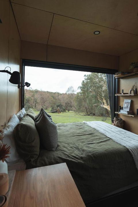 Tiny Cabin Fiona In Serpentine - Melbourne 4u 2