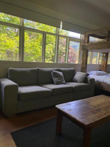 Wandi General - Accommodation Melbourne 2
