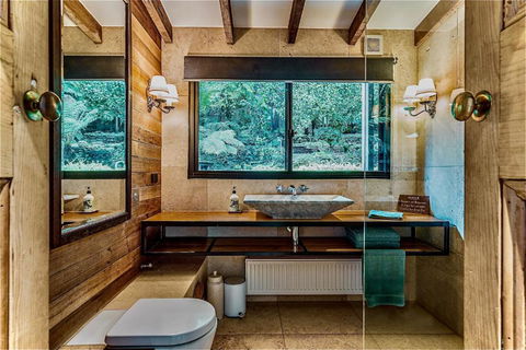 Whitelodge Retreat Sassafras, Mount Dandenong - Accommodation Melbourne 1