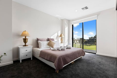 Woodforde 3BR House With An Amazing View - Accommodation Melbourne 1
