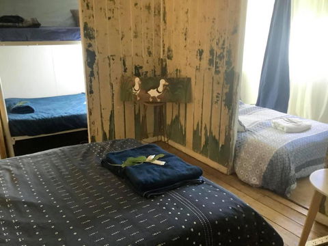 Corella Creek Country Farm Stay - Melbourne 4u 2