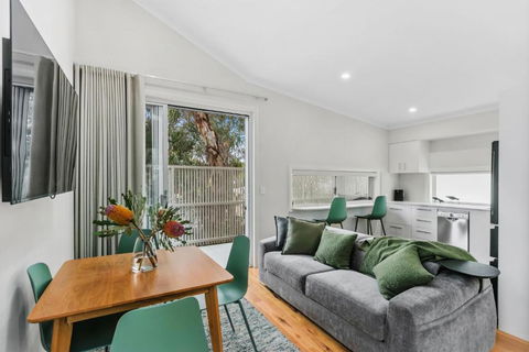WILL56 - Gumtree Studio - Accommodation Melbourne 1