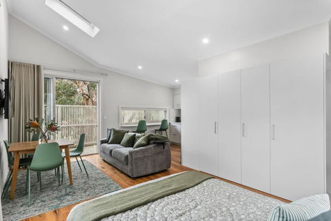 WILL56 - Gumtree Studio - Accommodation Melbourne 3