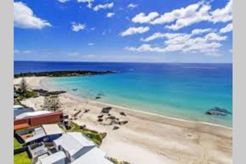 Zoo Villas: Villa Giraffe - Central Wynyard - Accommodation Melbourne 0