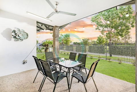 Zenhouse: Stylish Muirhead Home Near Park/Hospital - Accommodation Melbourne 1