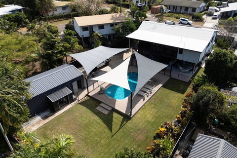 ZenLux Rosewood Luxury Family Escape - Pool - BBQ - Accommodation Melbourne 0