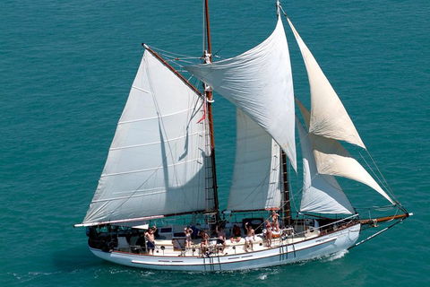 Whitehaven Beach Sailing And Snorkeling Cruise - Accommodation Melbourne 5