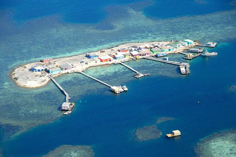Abrolhos Islands Fixed-Wing Scenic Flight - Accommodation Melbourne 3