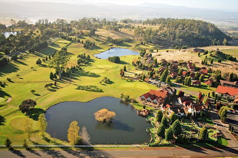 West Tamar Wine Tour - Melbourne 4u 4
