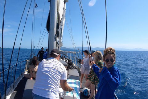 Ocean Free Green Island & Great Barrier Reef Snorkel Cruise, Cairns 25 Guests - Accommodation Melbourne 3