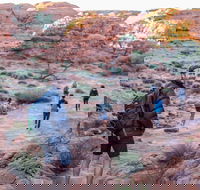 6 Day Red Centre Explorer with Accommodation - Melbourne 4u