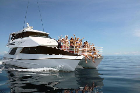 Seastar Luxury Outer Great Barrier Reef Island And Reef Tour From Cairns - Melbourne 4u 4
