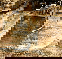 Southport Cemetery Paranormal Activity Tour QUEENSLAND - Accommodation Melbourne