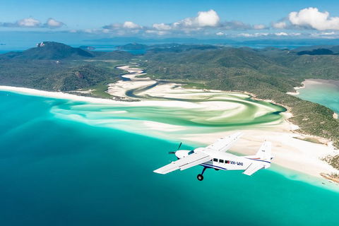 Scenic Flight - Great Barrier Reef, Heart Reef, Whitehaven Beach & Hill Inlet! - Accommodation Melbourne 5