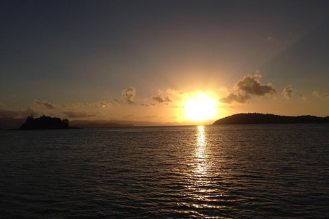 Sunset Sail In The Whitsundays - Accommodation Melbourne 4