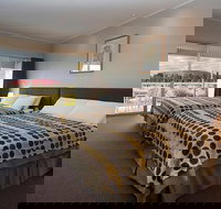 3-Day Uluru-Kata Tjuta and Kings Canyon 4WD Small-Group Eco-Tour from Alice Springs - Accommodation Melbourne